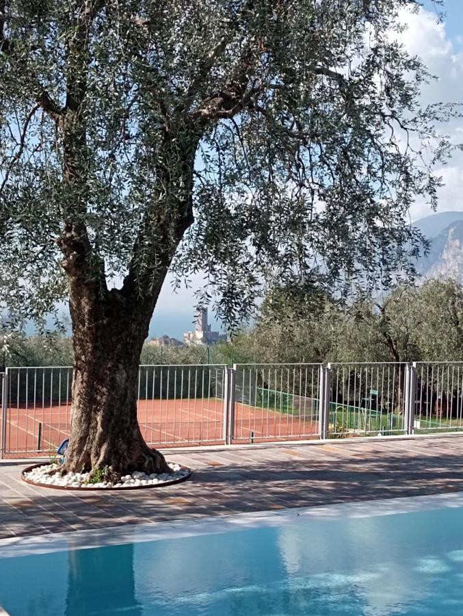 Apartament Luna Wifi Free - Malcesine Eksteriør billede