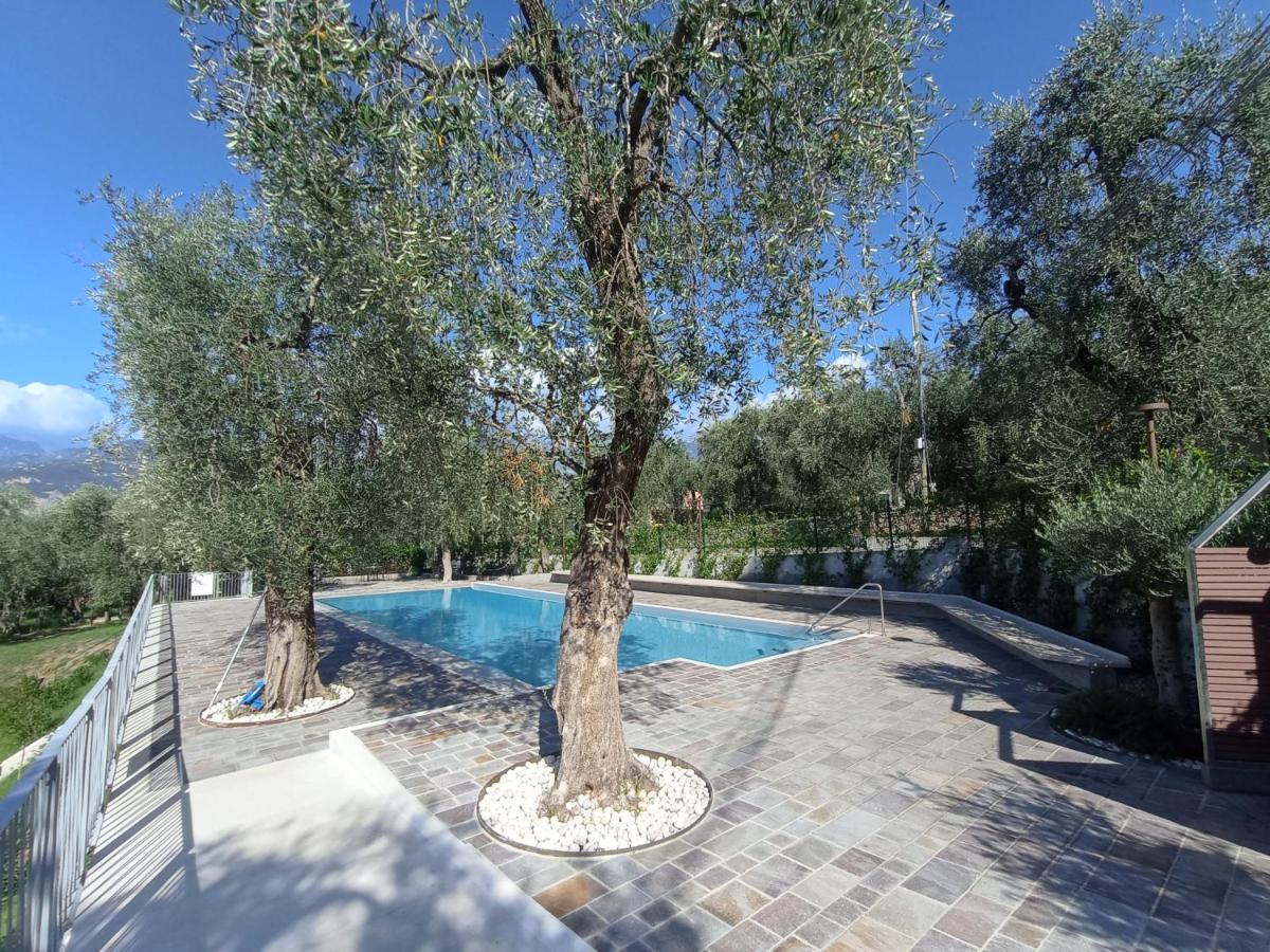 Apartament Luna Wifi Free - Malcesine Eksteriør billede